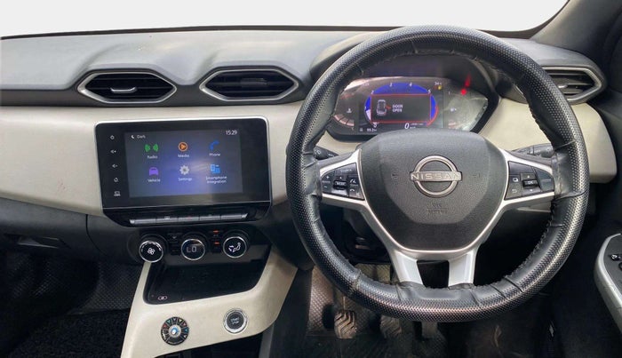 2021 Nissan MAGNITE XV TURBO, Petrol, Manual, 30,814 km, Steering Wheel Close Up