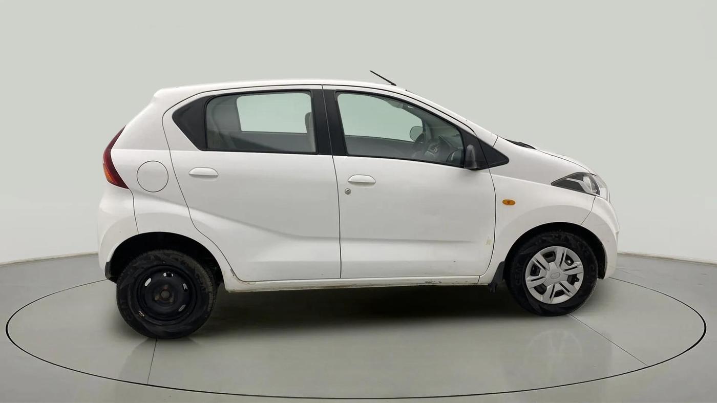 2017 Datsun Redi Go T (O), Petrol, Manual, 96,378 km, Right Side View