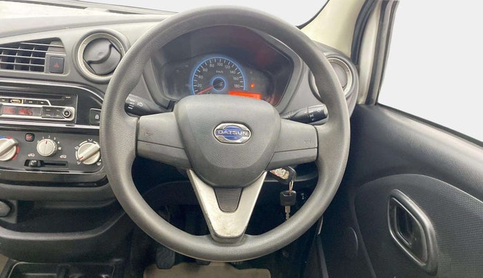 2017 Datsun Redi Go T (O), Petrol, Manual, 96,378 km, Steering Wheel Close Up