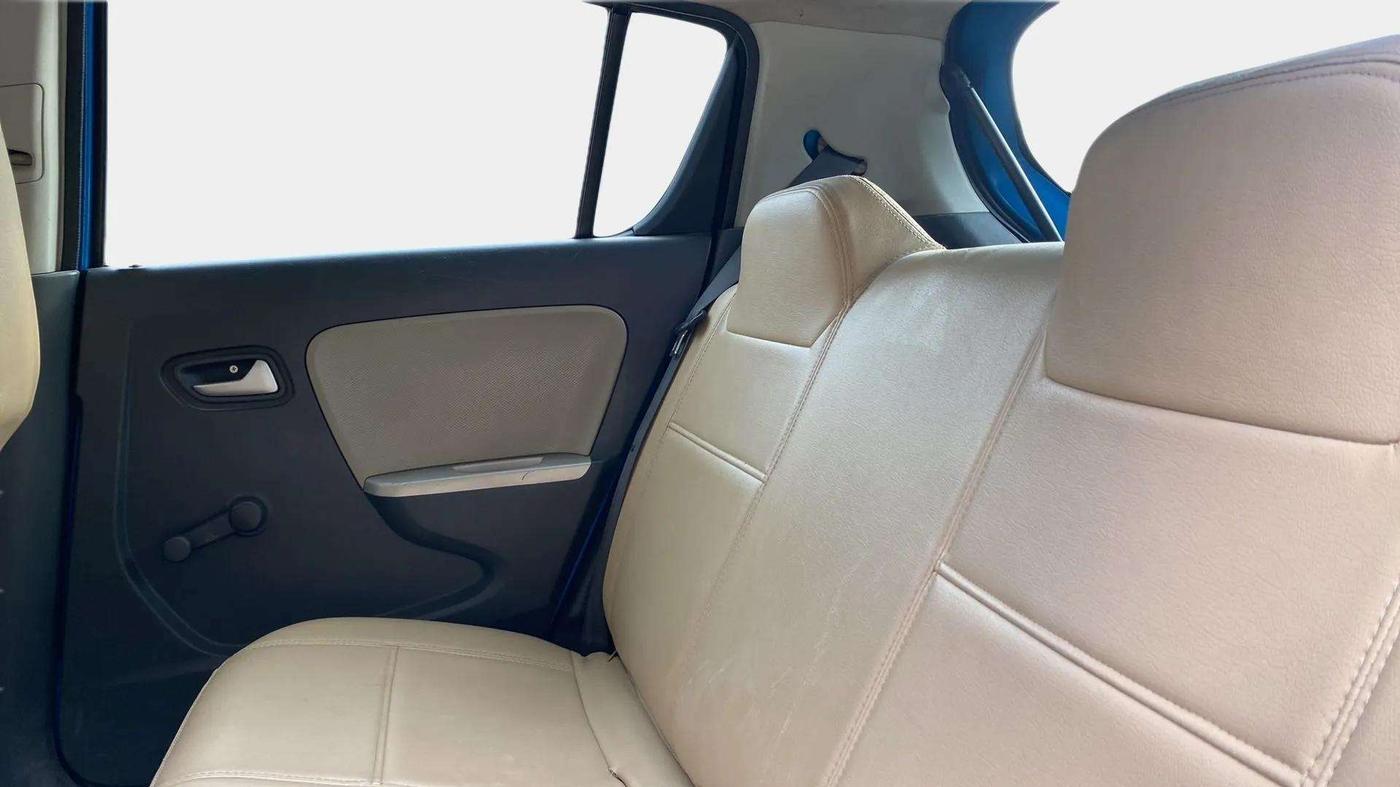 2015 Maruti Alto K10 VXI, Petrol, Manual, 69,843 km, Right Side Rear Door Cabin