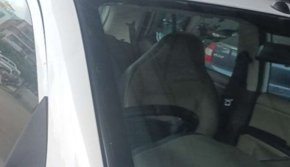 2013 Hyundai i10 MAGNA 1.1, Petrol, Manual, 53,910 km, Right A pillar - Slightly dented
