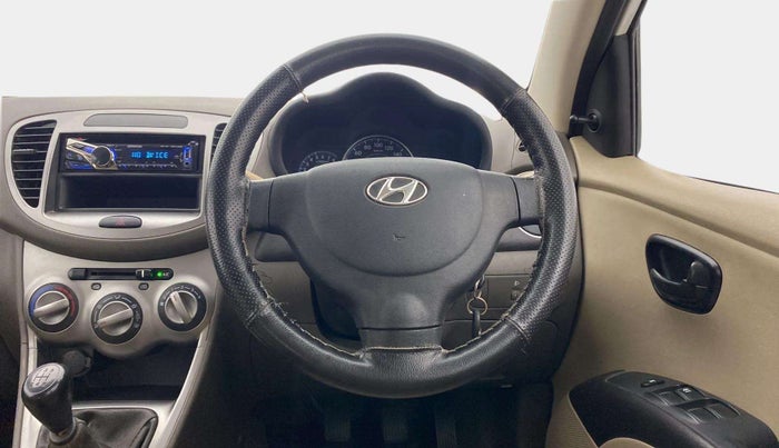 2013 Hyundai i10 MAGNA 1.1, Petrol, Manual, 53,910 km, Steering Wheel Close Up