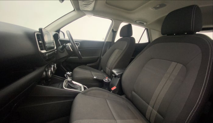 2021 Hyundai VENUE SX PLUS 1.0 TURBO DCT, Petrol, Automatic, 61,505 km, Right Side Front Door Cabin