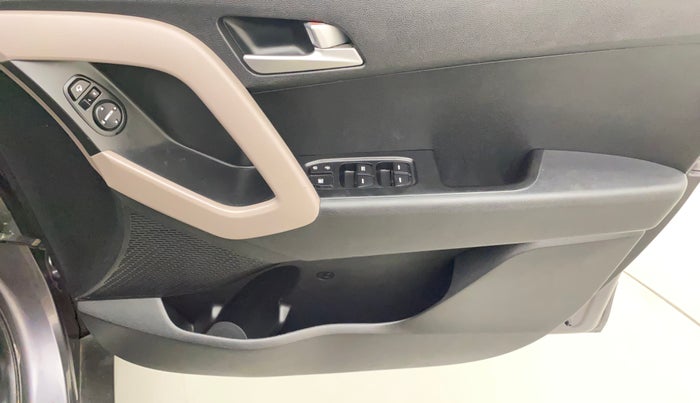 2019 Hyundai Creta SX 1.6 PETROL, Petrol, Manual, 58,812 km, Driver Side Door Panels Control