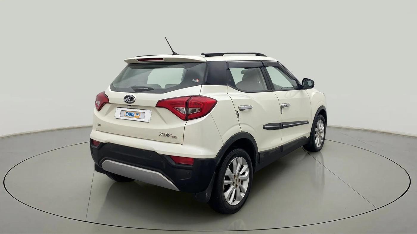 2019 Mahindra XUV300 W8 1.2 PETROL, Petrol, Manual, 15,417 km, Right Back Diagonal