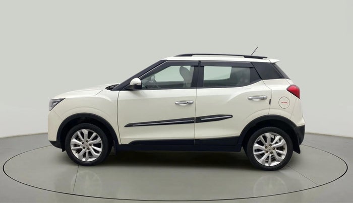 2019 Mahindra XUV300 W8 1.2 PETROL, Petrol, Manual, 15,417 km, Left Side