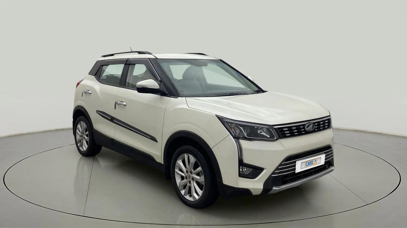 2019 Mahindra XUV300 W8 1.2 PETROL, Petrol, Manual, 15,417 km, SRP