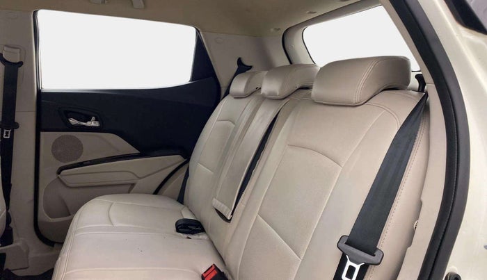 2019 Mahindra XUV300 W8 1.2 PETROL, Petrol, Manual, 15,417 km, Right Side Rear Door Cabin