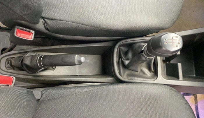 2020 Renault Kwid RXL, Petrol, Manual, 26,950 km, Gear Lever