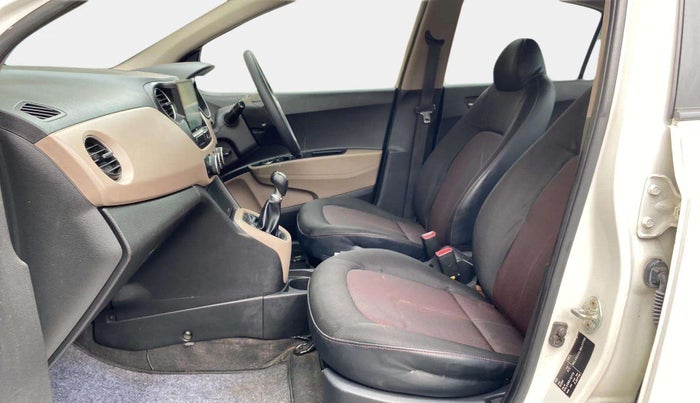 2016 Hyundai Xcent S 1.2 SPECIAL EDITION, Petrol, Manual, 52,676 km, Right Side Front Door Cabin