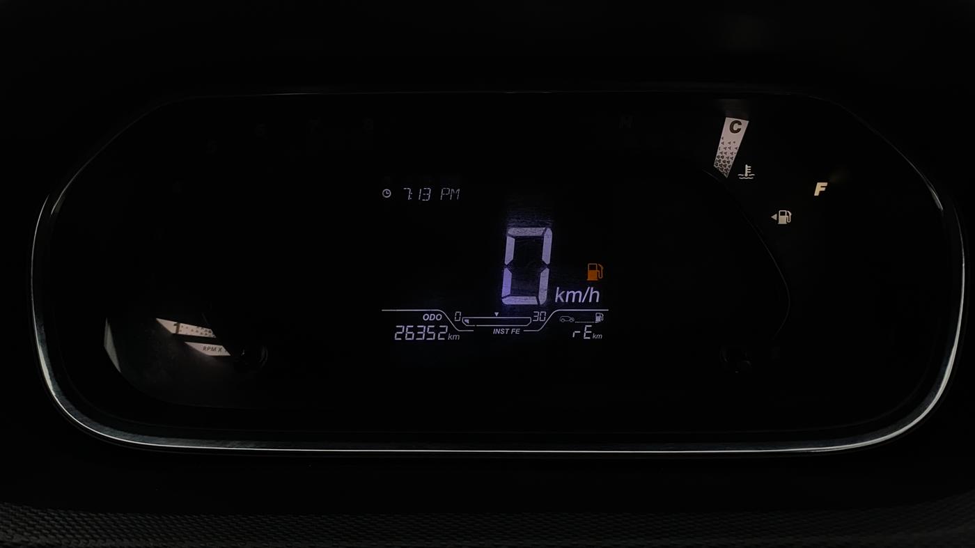 2021 Tata Tiago XT (O) PETROL, Petrol, Manual, 26,400 km, Odometer Image