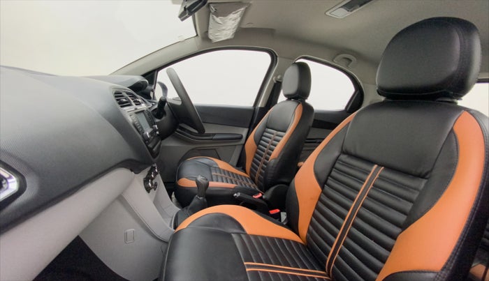 2021 Tata Tiago XT (O) PETROL, Petrol, Manual, 26,400 km, Right Side Front Door Cabin