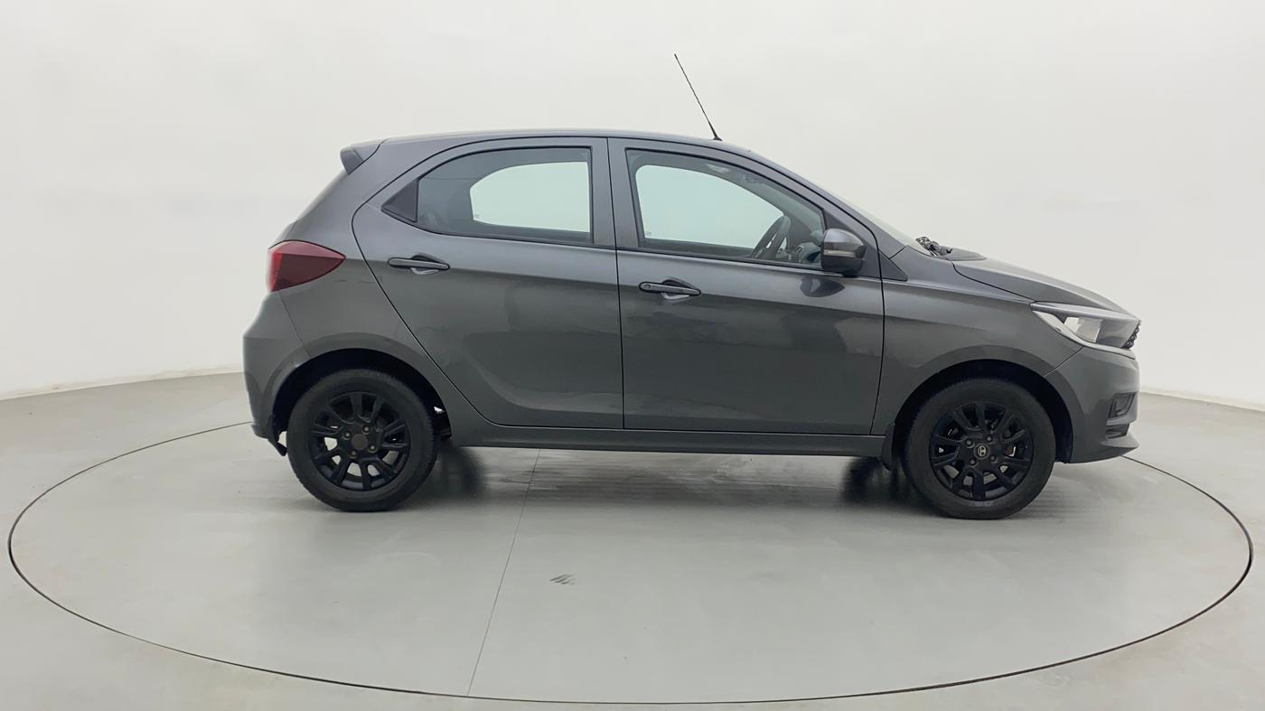 2021 Tata Tiago XT (O) PETROL, Petrol, Manual, 26,400 km, Right Side View