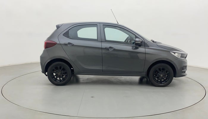 2021 Tata Tiago XT (O) PETROL, Petrol, Manual, 26,400 km, Right Side View