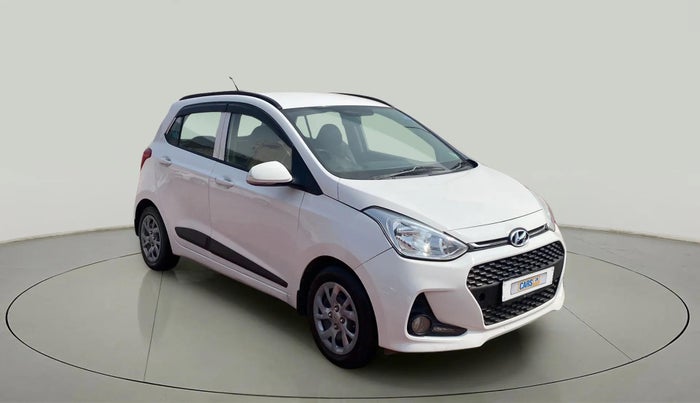 2017 Hyundai Grand i10 SPORTZ 1.2 KAPPA VTVT, CNG, Manual, 1,01,666 km, Right Front Diagonal