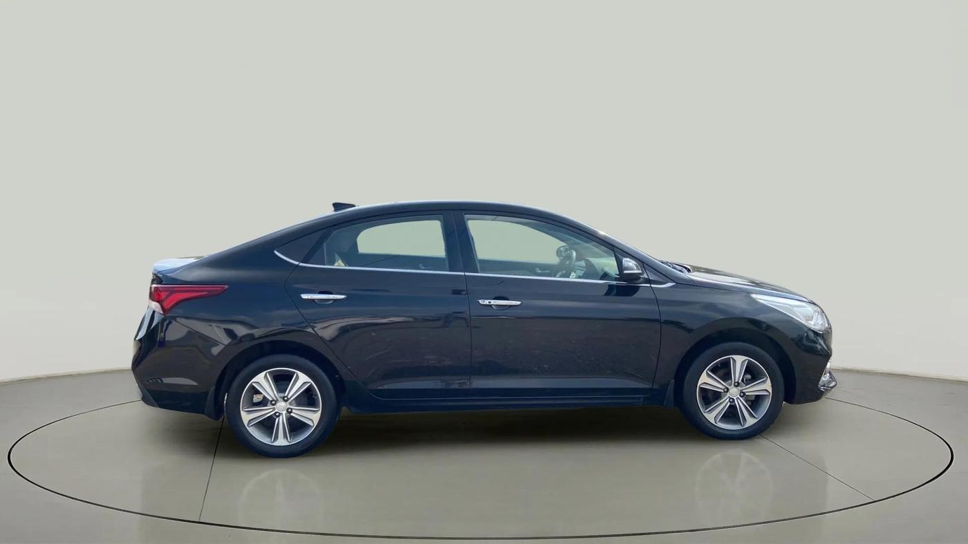 2019 Hyundai Verna 1.6 VTVT SX, Petrol, Manual, 65,141 km, Right Side View