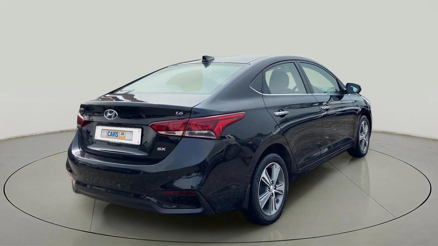 2019 Hyundai Verna 1.6 VTVT SX, Petrol, Manual, 65,141 km, Right Back Diagonal