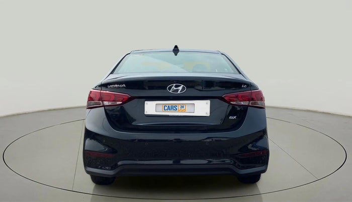 2019 Hyundai Verna 1.6 VTVT SX, Petrol, Manual, 65,141 km, Back/Rear