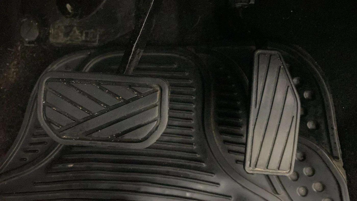 2021 Maruti IGNIS ZETA 1.2 AMT, Petrol, Automatic, 22,012 km, Pedals