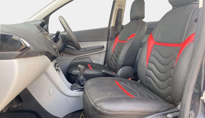 2022 Tata Tiago XT CNG, CNG, Manual, 48,425 km, Right Side Front Door Cabin