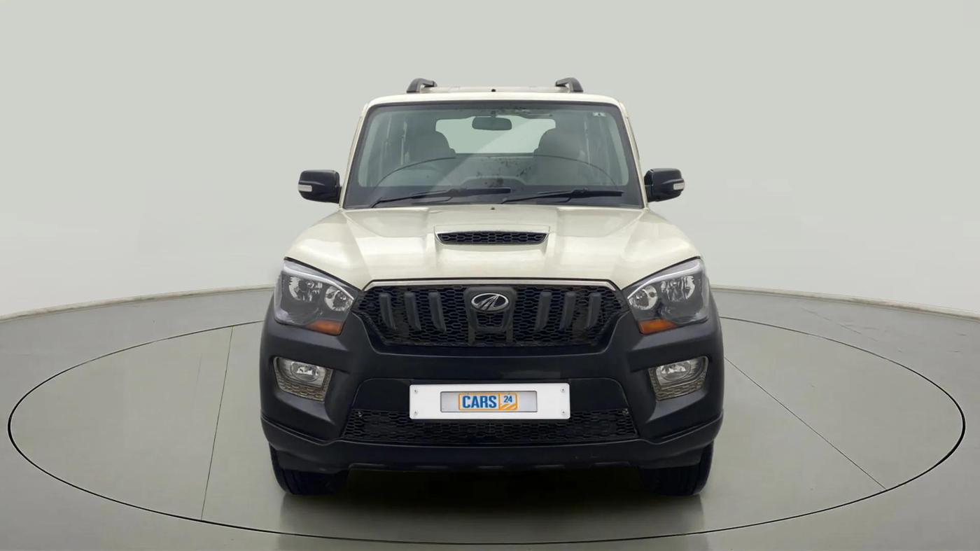 2015 Mahindra Scorpio S4 PLUS, Diesel, Manual, 48,693 km, Front