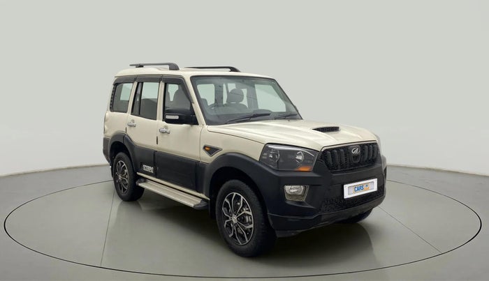 2015 Mahindra Scorpio S4 PLUS, Diesel, Manual, 48,693 km, SRP