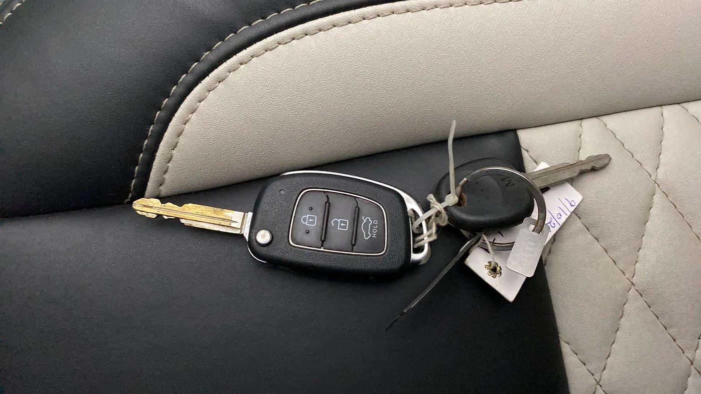 2019 Hyundai GRAND I10 NIOS SPORTZ AMT 1.2 KAPPA VTVT, Petrol, Automatic, 59,551 km, Key Close Up