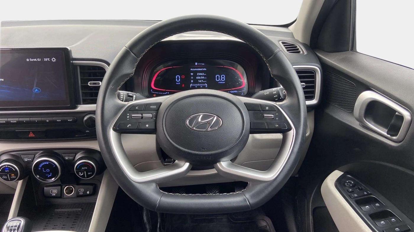 2022 Hyundai VENUE SX 1.2 PETROL, Petrol, Manual, 23,425 km, Steering Wheel Close Up