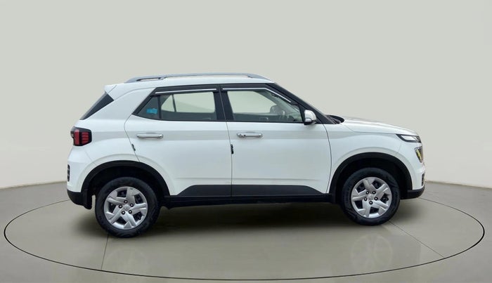 2022 Hyundai VENUE SX 1.2 PETROL, Petrol, Manual, 23,425 km, Right Side View