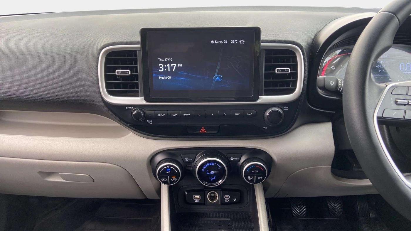 2022 Hyundai VENUE SX 1.2 PETROL, Petrol, Manual, 23,425 km, Air Conditioner