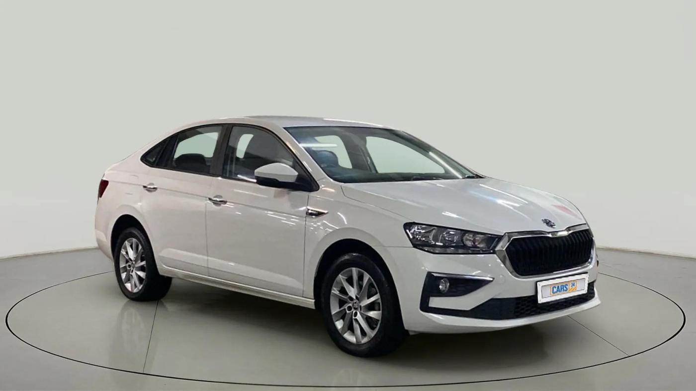 2022 Skoda SLAVIA AMBITION 1.0L TSI MT, Petrol, Manual, 30,261 km, SRP