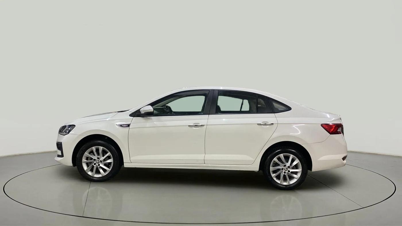 2022 Skoda SLAVIA AMBITION 1.0L TSI MT, Petrol, Manual, 30,261 km, Left Side