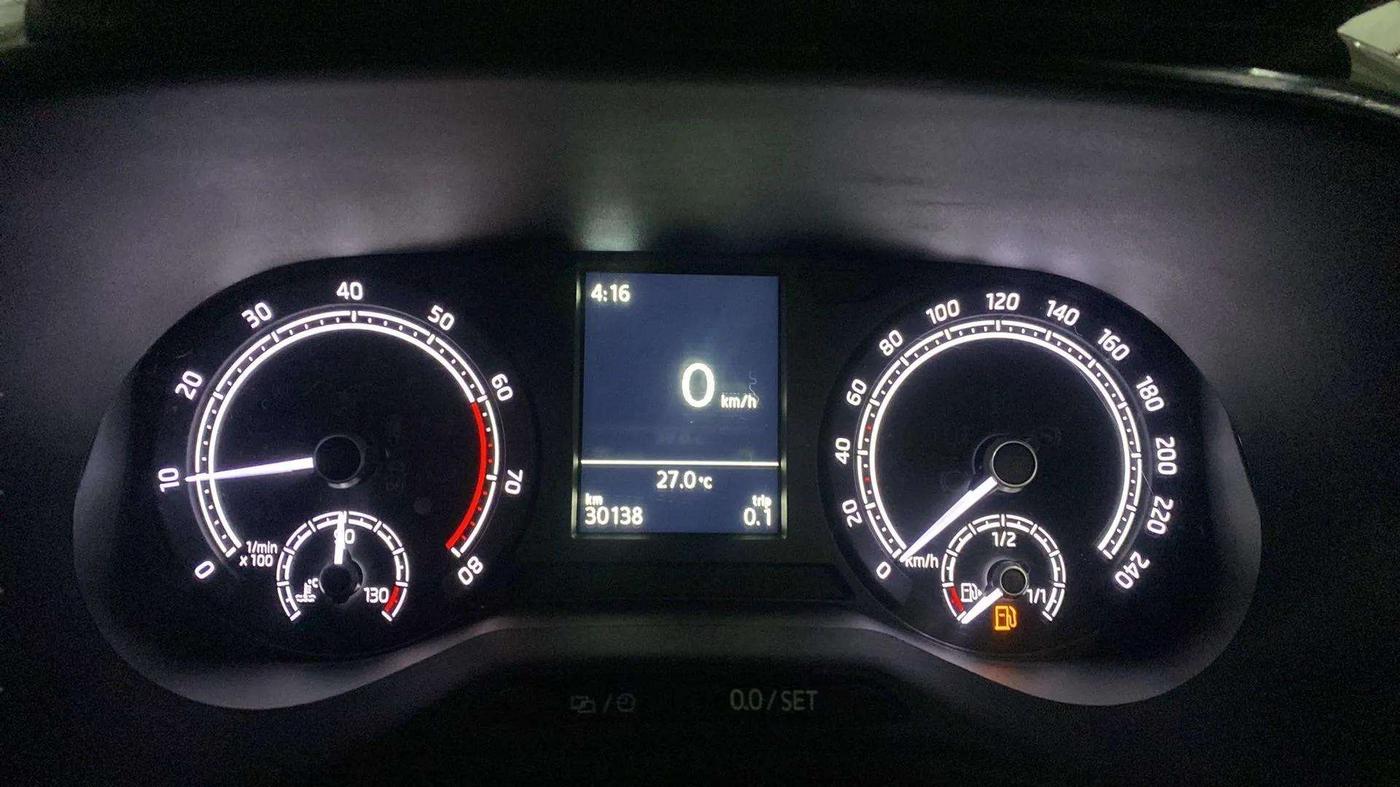 2022 Skoda SLAVIA AMBITION 1.0L TSI MT, Petrol, Manual, 30,261 km, Odometer Image