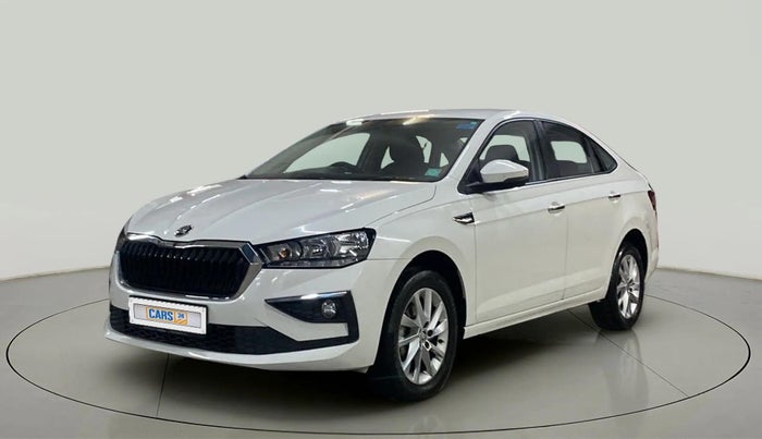 2022 Skoda SLAVIA AMBITION 1.0L TSI MT, Petrol, Manual, 30,242 km, Left Front Diagonal