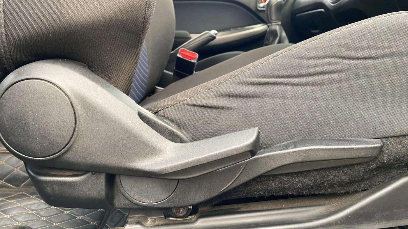 2021 Maruti Baleno ZETA PETROL 1.2, Petrol, Manual, 23,279 km, Driver Side Adjustment Panel