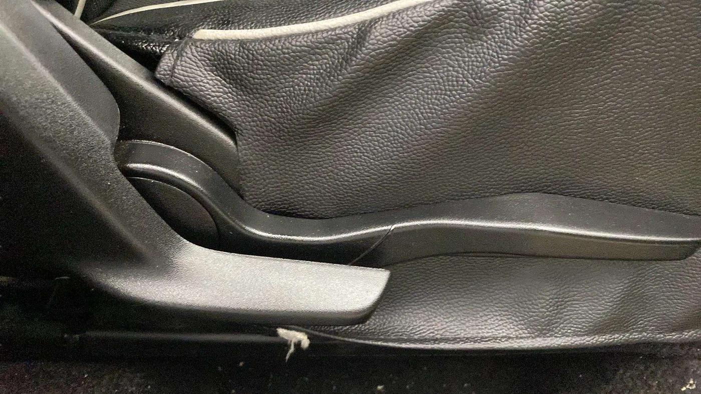 2018 Maruti Baleno ZETA PETROL 1.2, Petrol, Manual, 40,290 km, Driver Side Adjustment Panel