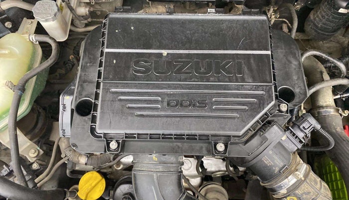 2017 Maruti Vitara Brezza ZDI PLUS DUAL TONE, Diesel, Manual, 1,06,826 km, Open Bonet