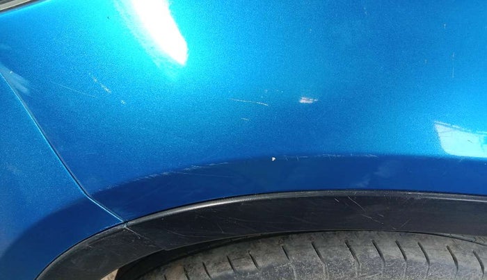 2017 Maruti Vitara Brezza ZDI PLUS DUAL TONE, Diesel, Manual, 1,06,826 km, Left fender - Minor scratches