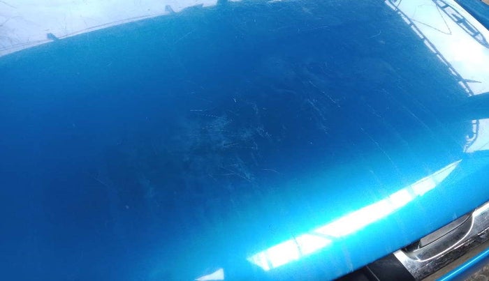 2017 Maruti Vitara Brezza ZDI PLUS DUAL TONE, Diesel, Manual, 1,06,826 km, Bonnet (hood) - Minor scratches