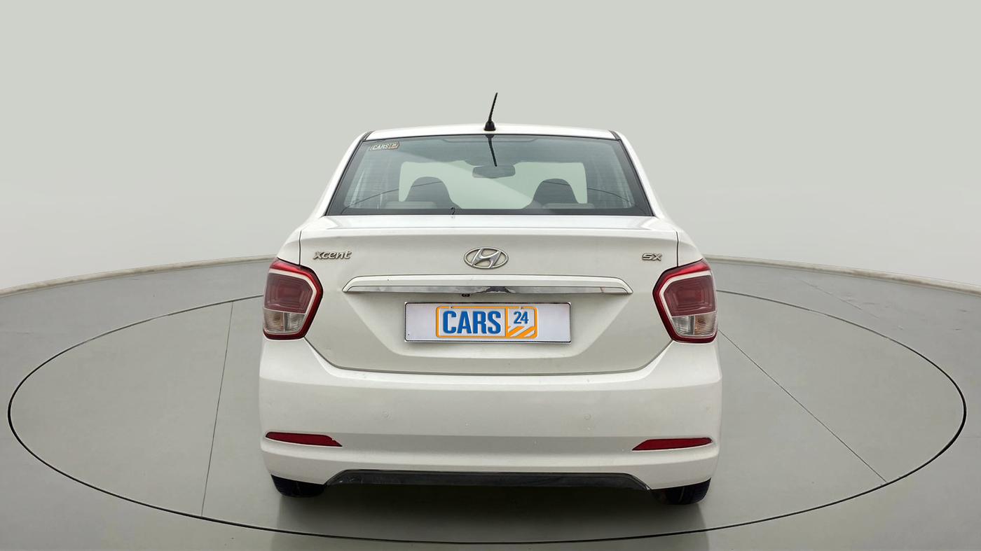2015 Hyundai Xcent SX 1.2 (O), Petrol, Manual, 1,16,884 km, Back/Rear