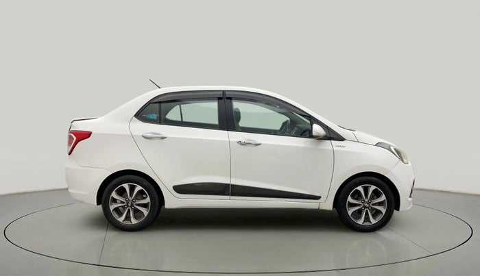2015 Hyundai Xcent SX 1.2 (O), Petrol, Manual, 1,16,884 km, Right Side View
