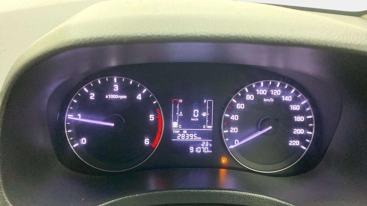 2015 Hyundai Creta SX 1.6 DIESEL, Diesel, Manual, 91,007 km, Odometer Image