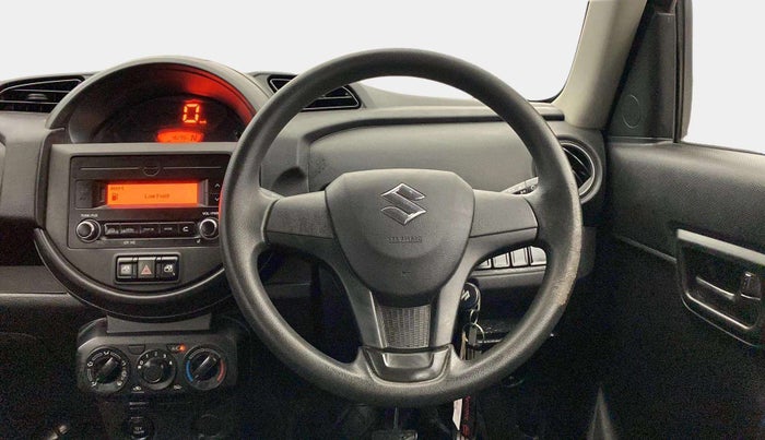 2019 Maruti S PRESSO VXI AMT, Petrol, Automatic, 46,237 km, Steering Wheel Close Up