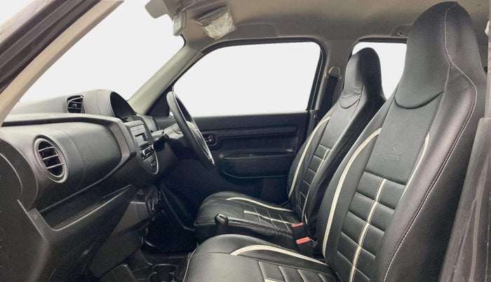 2019 Maruti S PRESSO VXI AMT, Petrol, Automatic, 46,237 km, Right Side Front Door Cabin