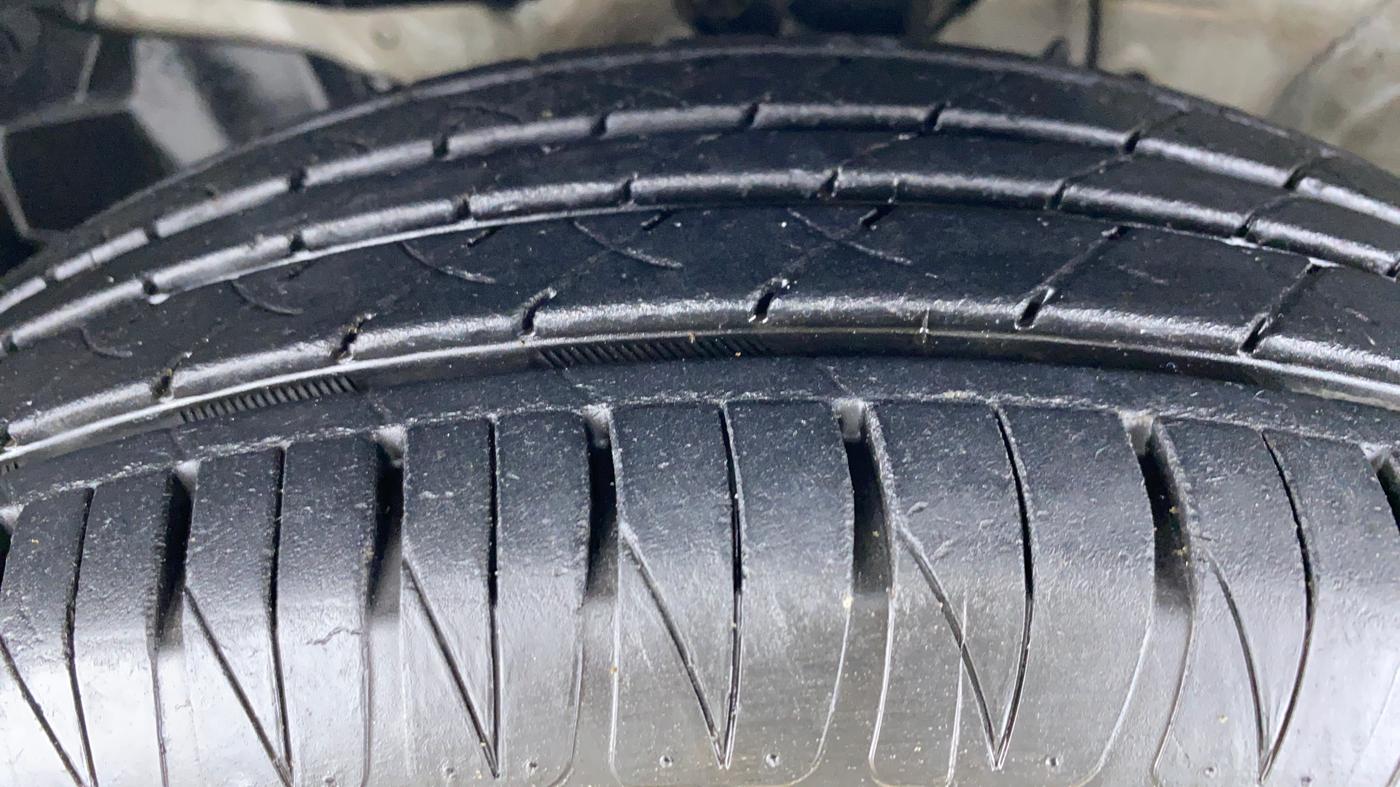 2014 Honda City VX CVT PETROL, Petrol, Automatic, 36,789 km, Left Front Tyre Tread