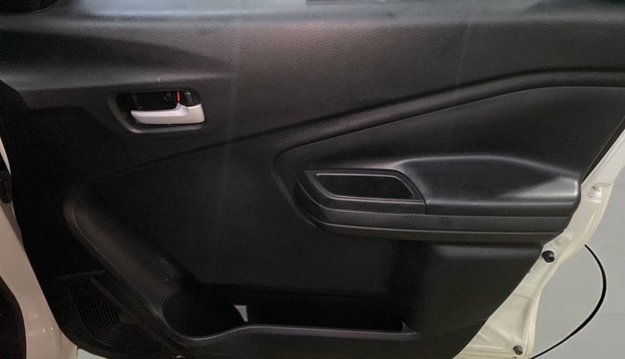2022 Maruti Celerio VXI, Petrol, Manual, 4,000 km, Driver Side Door Panels Control