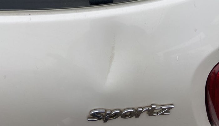 2018 Hyundai Grand i10 SPORTZ 1.2 KAPPA VTVT, CNG, Manual, 55,548 km, Dicky (Boot door) - Slightly dented