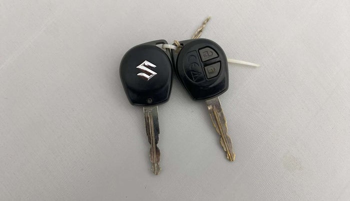 2019 Maruti Baleno DELTA PETROL 1.2, Petrol, Manual, 37,862 km, Key Close Up