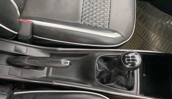 2019 Maruti Baleno DELTA PETROL 1.2, Petrol, Manual, 37,862 km, Gear Lever