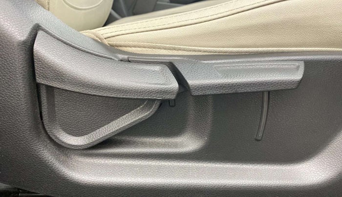 2020 KIA SELTOS HTX IVT 1.5 PETROL, Petrol, Automatic, 76,247 km, Driver Side Adjustment Panel